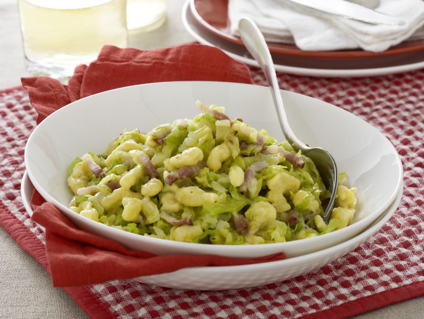 gnocchetti-altoatesini-con-verza-e-speck preparazione