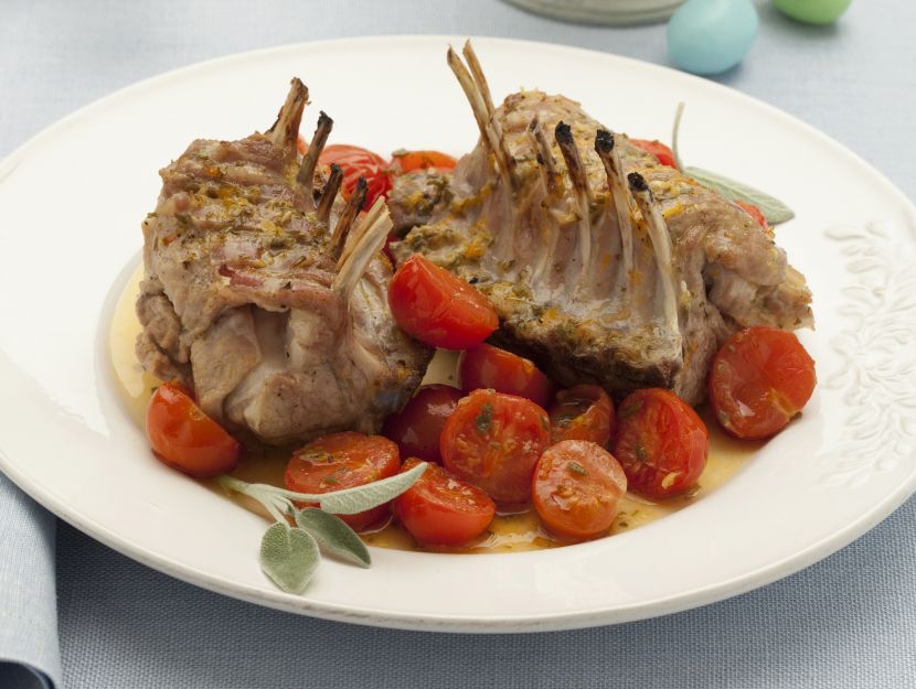 carre-di-agnello-agli-agrumi-salvia-e-rosmarino preparazione