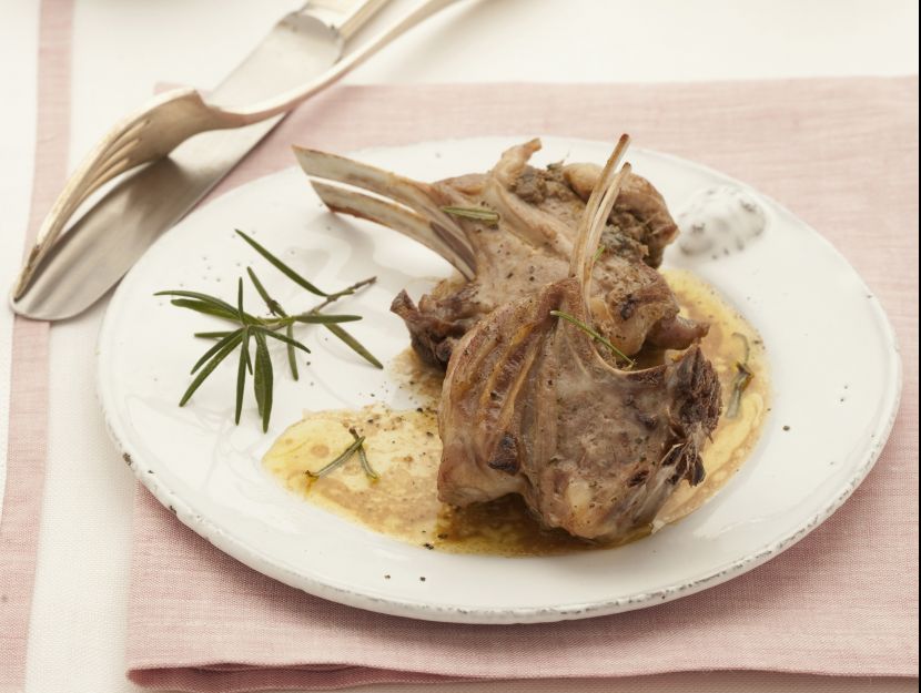 doppie-costolette-di-agnello-alle-acciughe preparazione