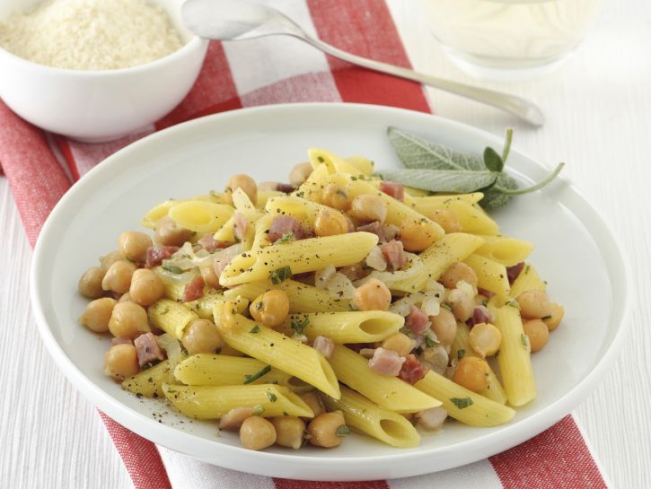 Pasta e ceci allo speck