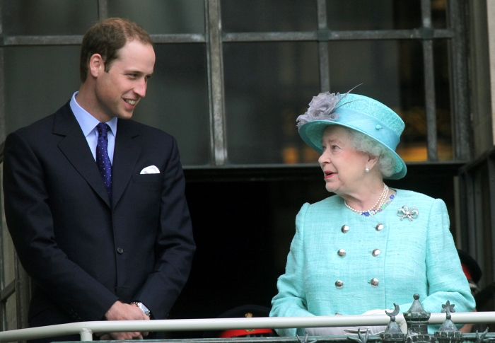 Il principe William e la nonna la regina Elisabetta