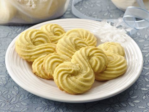 Biscotti Di Natale Fatti In Casa.Biscotti Di Natale Fatti In Casa Le Ricette Donna Moderna