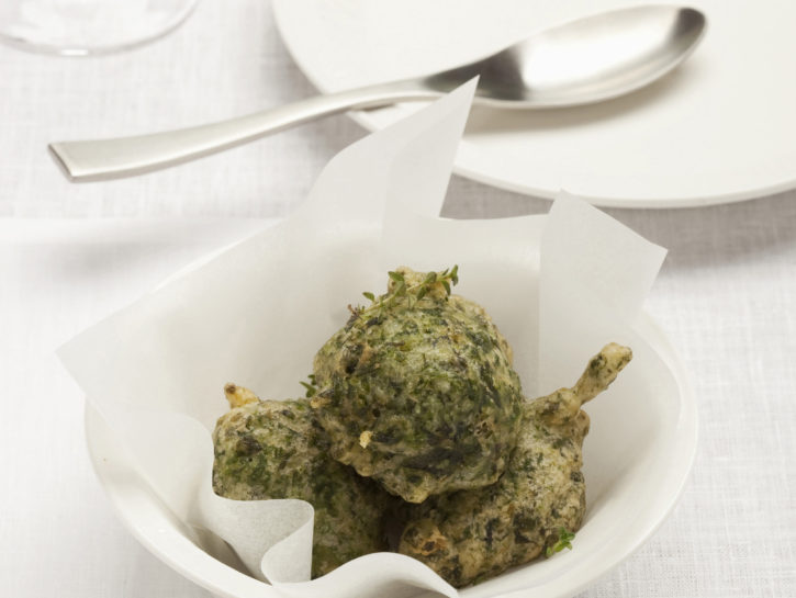 Zeppole salate agli spinaci