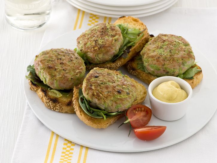 hamburger-di-carni-bianche-e-zucchine