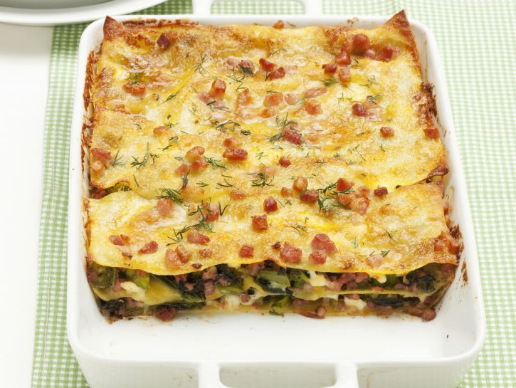 lasagne-ai-friarielli-con-salsa-porchettata immagine