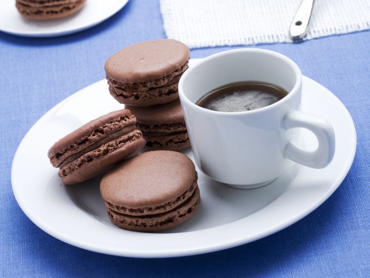 macarons-al-cioccolato immagine