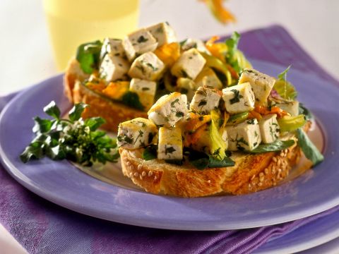 Bruschette ai fiori di zucca