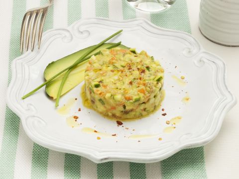 Tartara di verdure con avocado