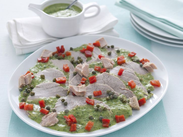 girello-di-vitello-con-salsa-verde immagine