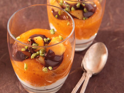 Crema di yogurt con cachi