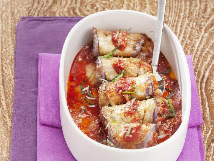 Involtini di melanzane  al pomodoro