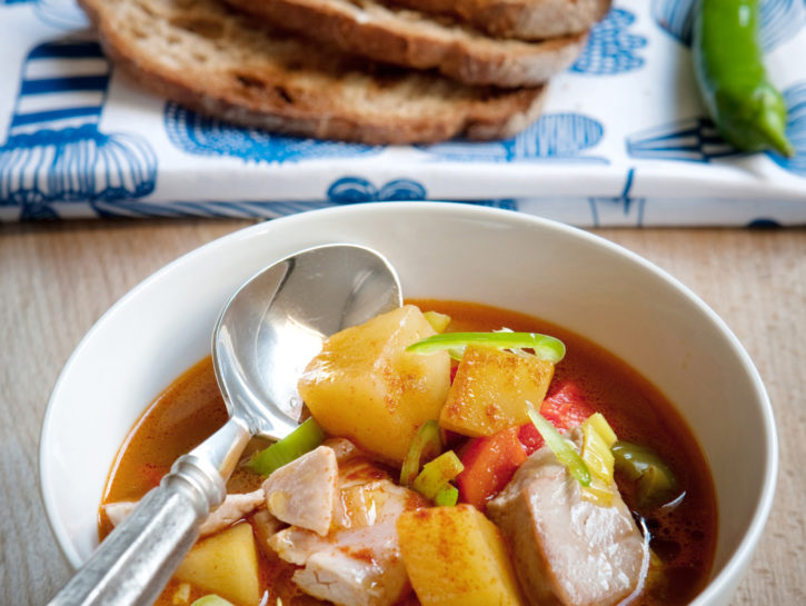 Zuppa basca di tonno e patate