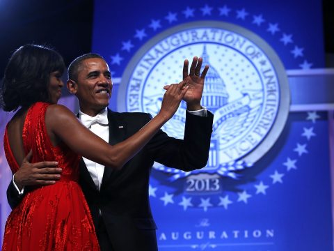 Michelle Obama: la First Lady in abito Jason Wu al ballo per l'insediamento