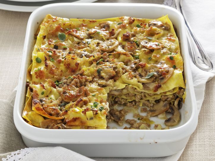 lasagne-con-ragu-bianco-agli-champignon preparazione