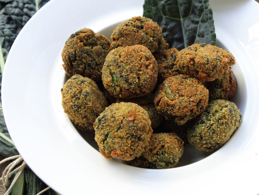 polpette-di-cannellini-e-cavolo-nero