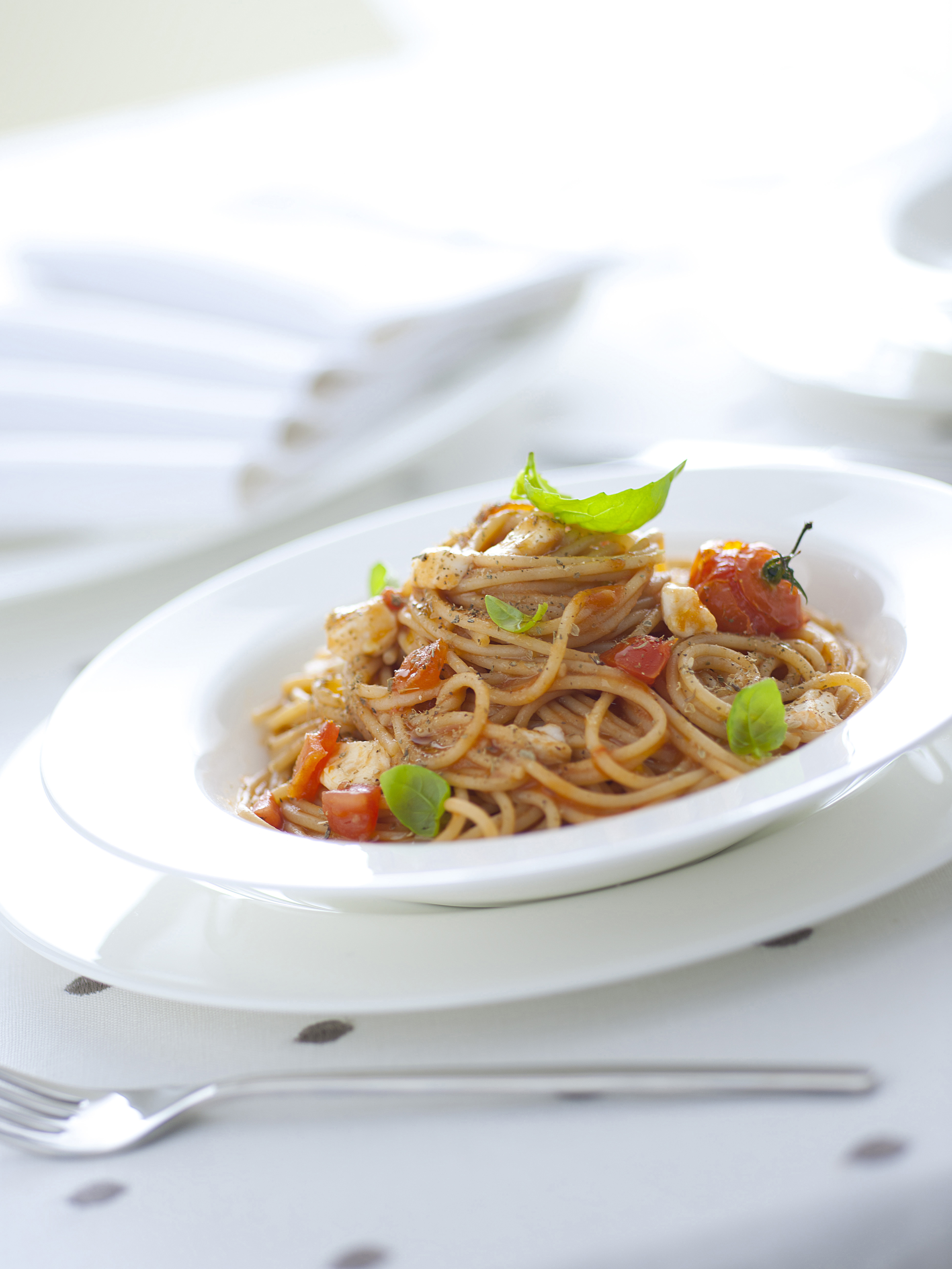 Ricetta Spaghetti integrali con pomodorini - Donna Moderna