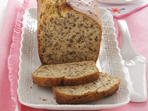 Plumcake alle noci con yogurt e miele