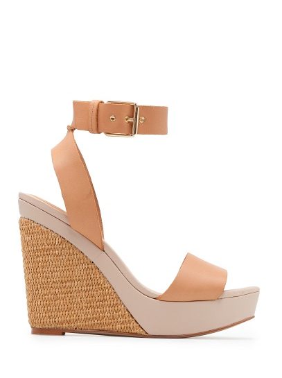 Scarpe con la zeppa: le nostre proposte low cost