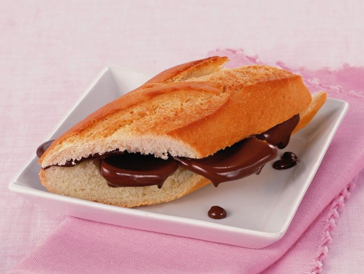 baguette-golosa-con-cioccolato-fuso