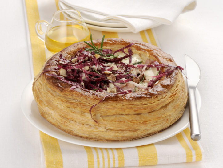 Sfoglia con radicchio e robiola