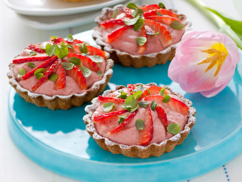Crostatine farcite alle fragole