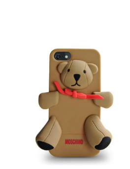 Cover per iPhone: i modelli griffati