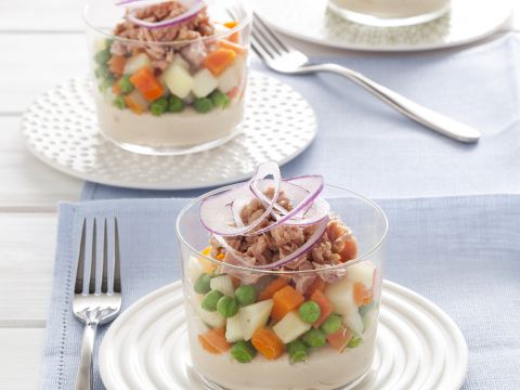 Bicchierini con crema di cannellini e tonno