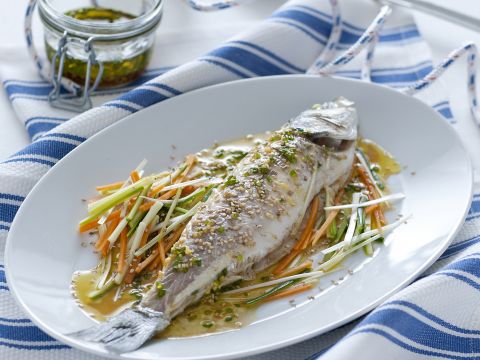 Branzino al vapore con citronnette