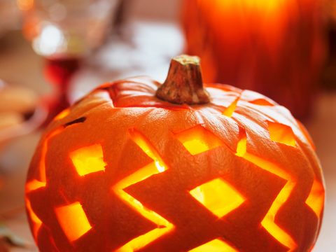 Decorazioni: come intagliare la zucca di Halloween