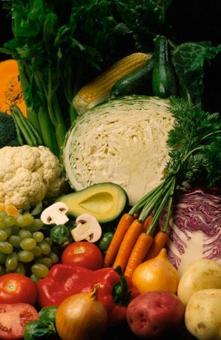I DIVERSI COLORI DEI VEGETALI Bianco, rosso, giallo, verde e blu: sono i principali colori di f