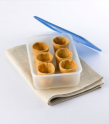 Bicchierini tiepidi con mousse di prosciutto