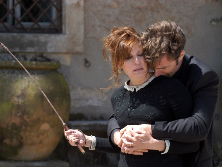Le tre rose di Eva 2, nono episodio