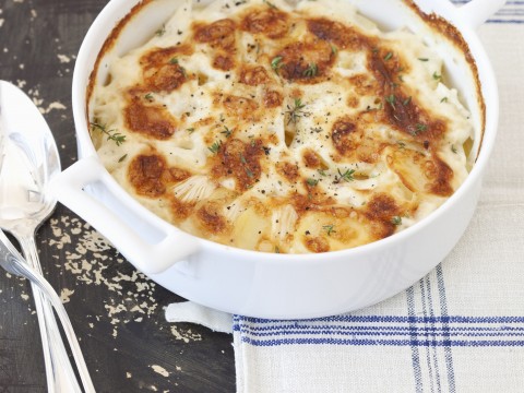 Gratin di patate e cipolle al taleggio