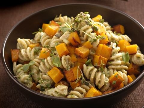 Pasta integrale con dadini di zucca