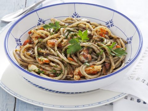Spaghetti con seppie al nero