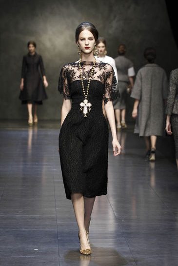 Dolce Gabbana: pizzo nero