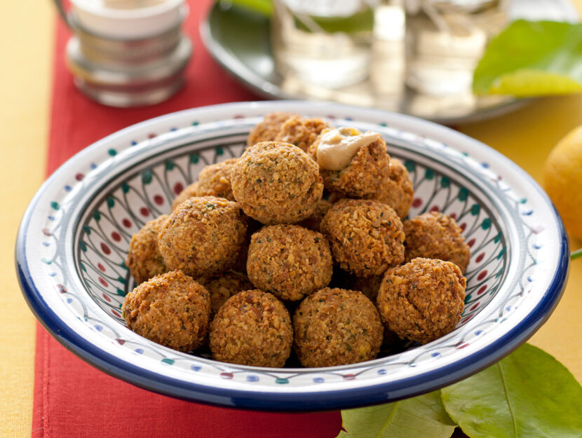 Falafel di ceci con salsa al tahin