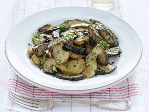 Funghi porcini trifolati con il prezzemolo