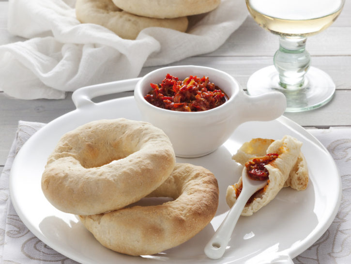 Sardella e ciambelle