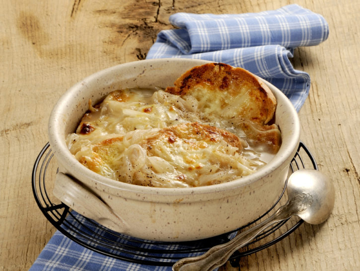 Zuppa di cipolle toscana
