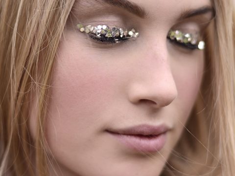 Non solo per le feste il trucco glitter