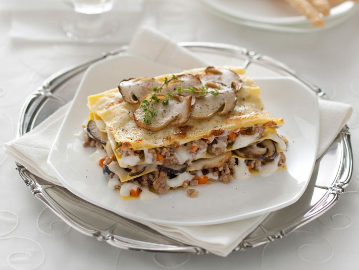 Lasagne con porcini e fontina