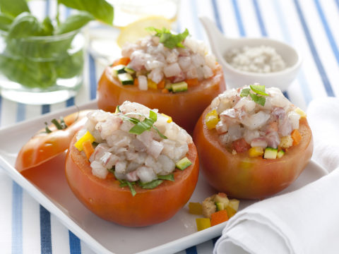 Pomodori con panzanella e pesce