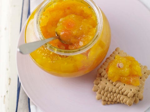 Confettura di frutta esotica alla citronella