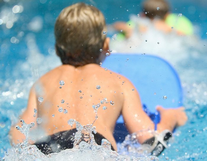 Il nuoto è un’attività adatta ai bambini?