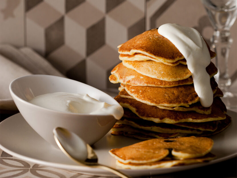 Pancakes alle prugne secche e cipolle