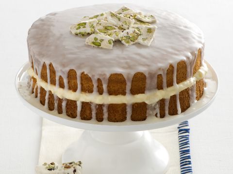 Torta soffice con crema di torrone