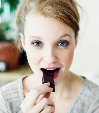 No alle merendine, sì al cioccolato extra-darkUno dei sintomi della sindrome premestruale è un'imp
