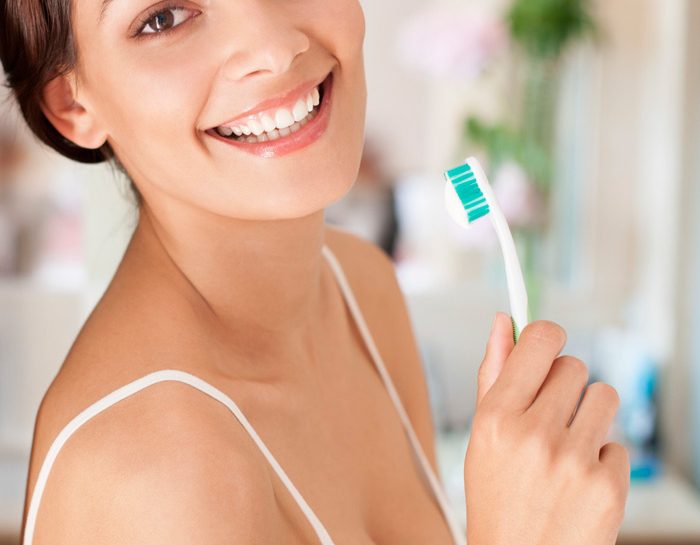 Denti belli e sani: cosa mangiare