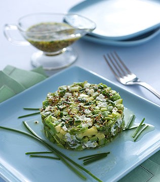 Tartare di asparagi, uova e avocado